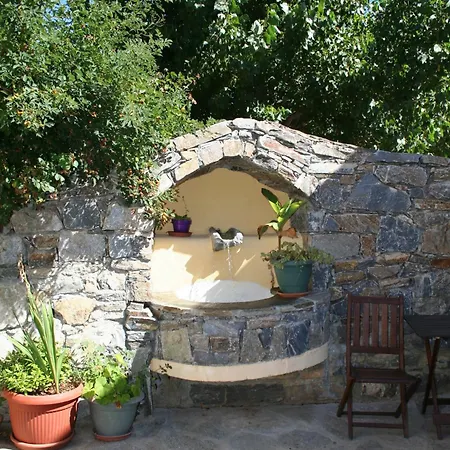 Apparts' Hotel Casa Di A Restonica * Corte (Corsica)